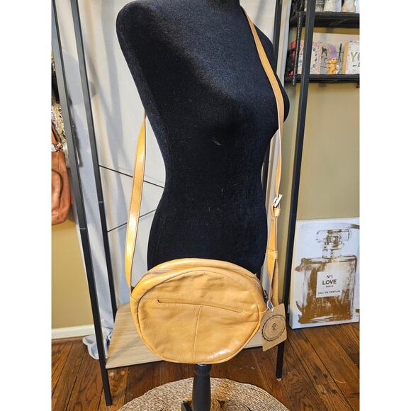 Hobo Genuine Leather Camel Round Crossbody Bag - Picture 3 of 7